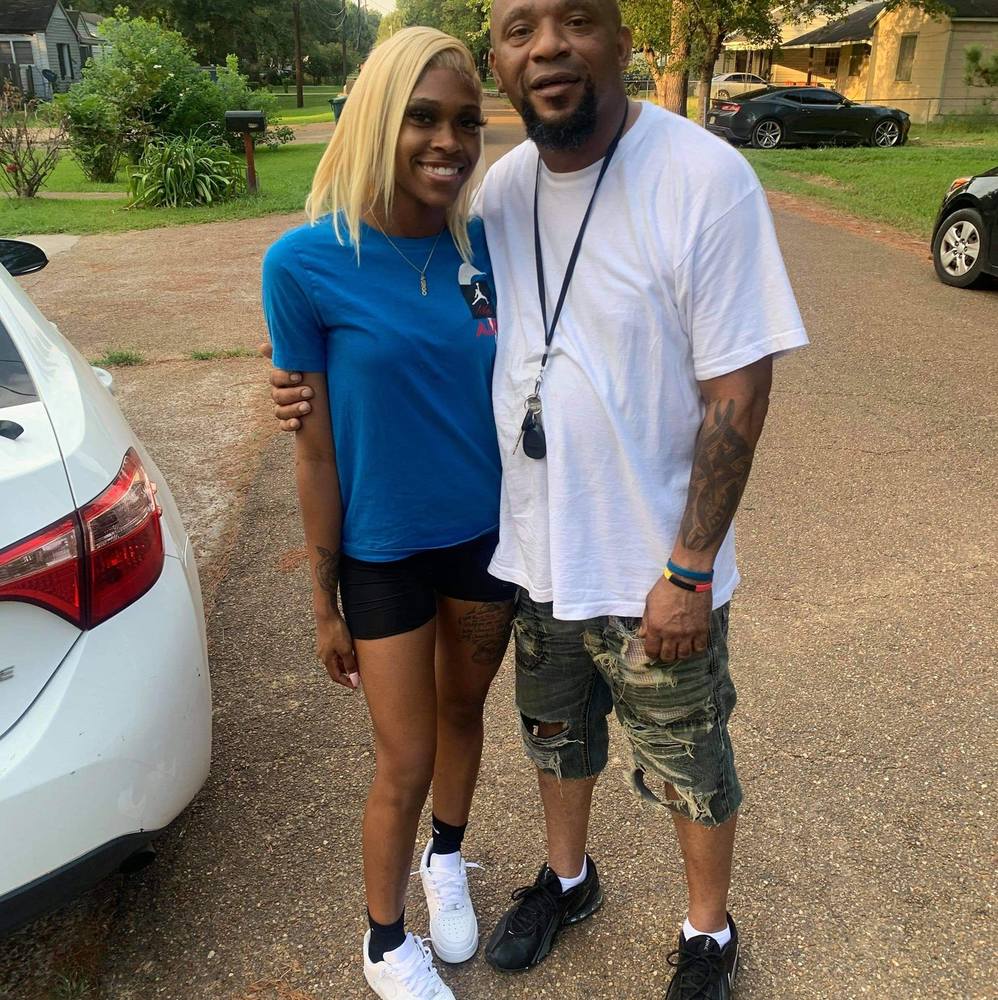 Meet your Posher, Geno